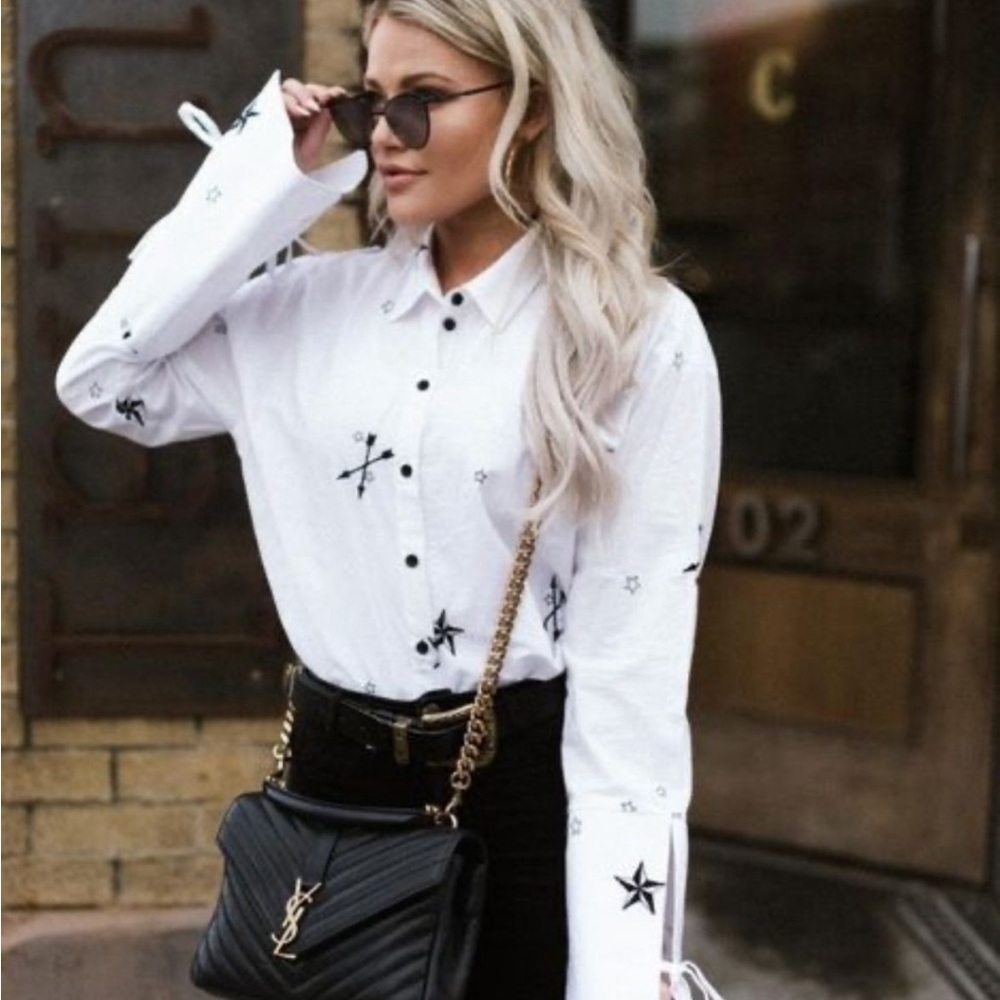 TopShop Embroidered Longsleeve Button Down Size‎ 6